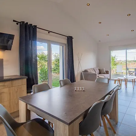 Moderne Et Confort, Proche Puy Du Fou, Nantes, Cholet, Terrasse, Peche A L'etang Prive - Fr-1-622-42 Holiday home